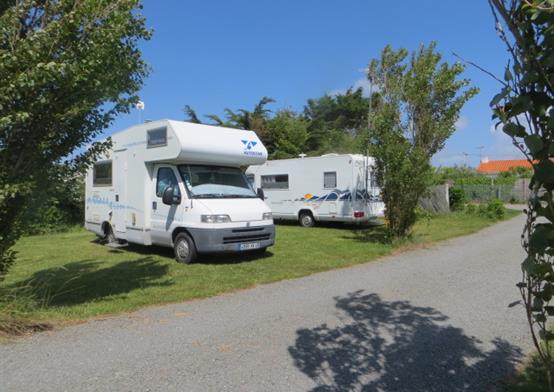 Emplacements camping car camping** La Padrelle à St Hilaire de Riez - La Padrelle - Camping Saint Hilaire de Riez